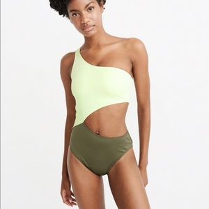 One shoulder cutout swimsuit